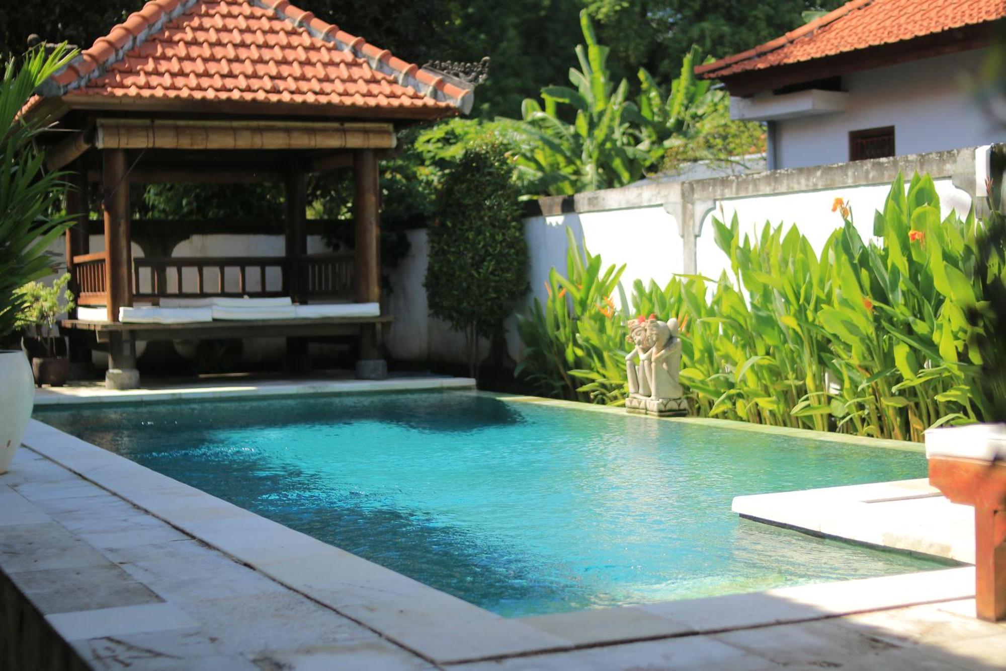 Villa Seruni Lovina ภายนอก รูปภาพ