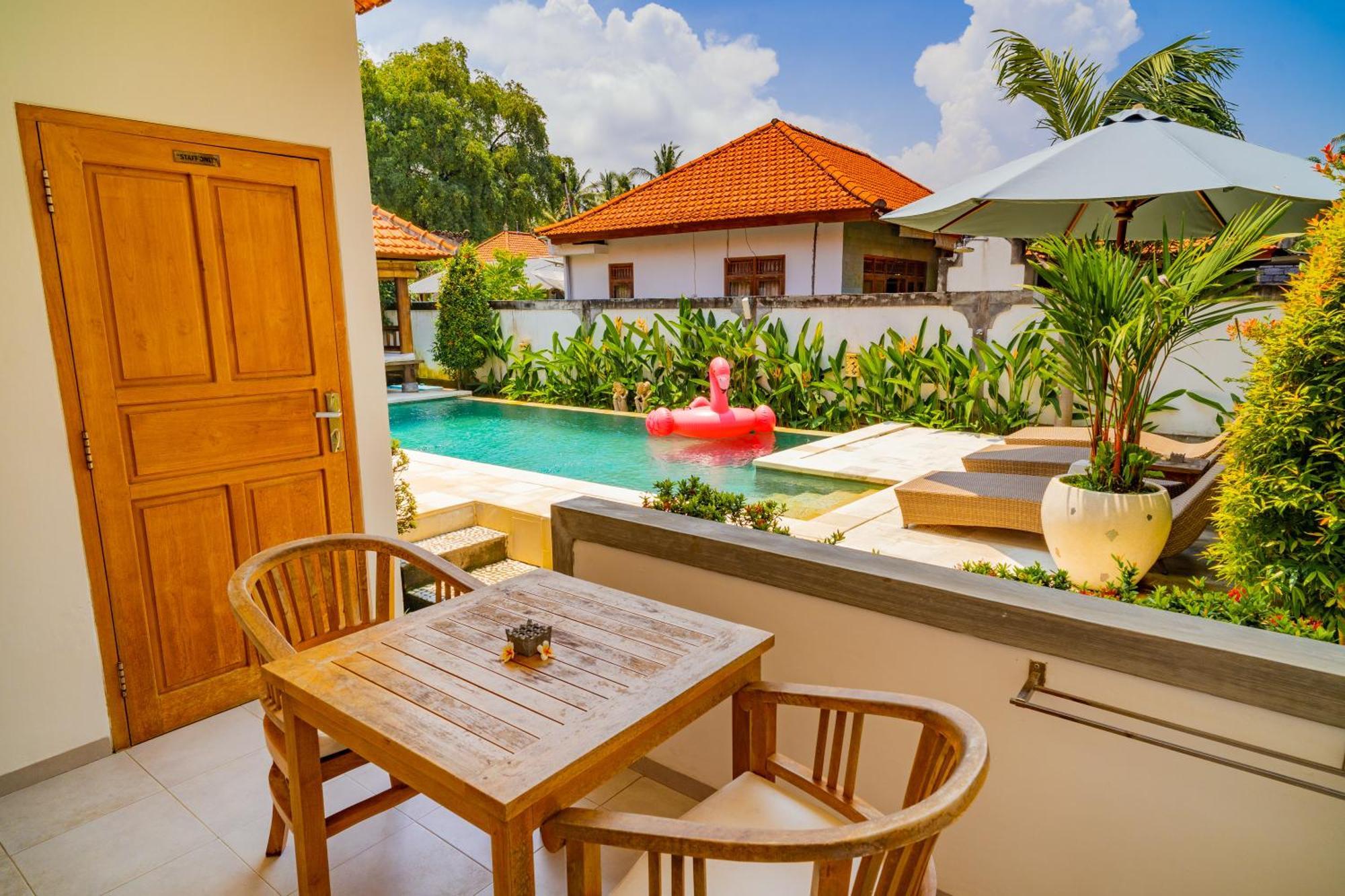 Villa Seruni Lovina ภายนอก รูปภาพ