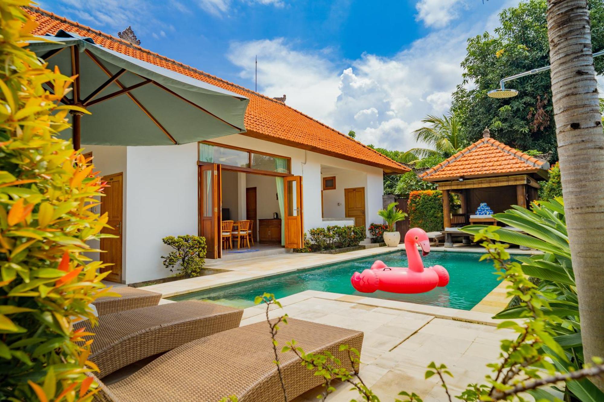 Villa Seruni Lovina ภายนอก รูปภาพ